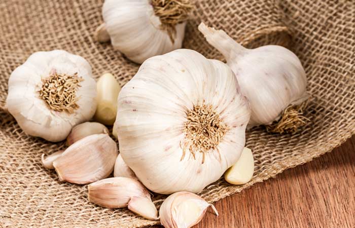 Why You Must Eat Raw Garlic