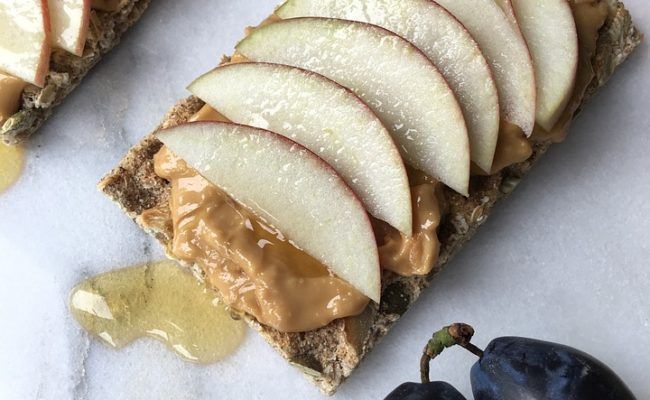 Apple with peanut butter