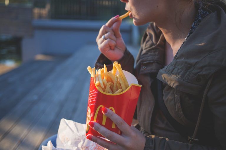 Funny Thoughts that comes in your mind when you are on Diet