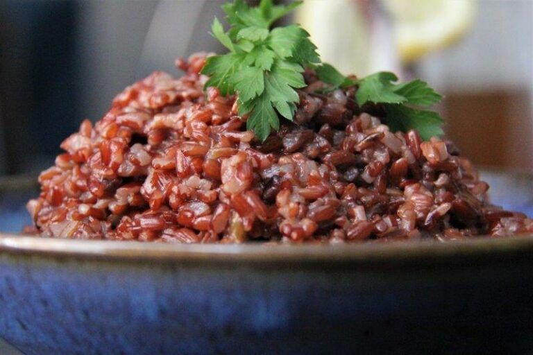 Red rice cooked