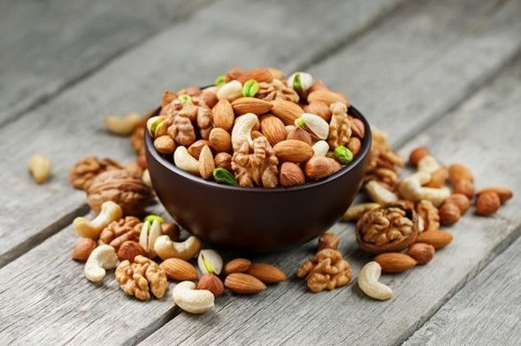Nuts-and-seeds-Best-food-for-bulking 